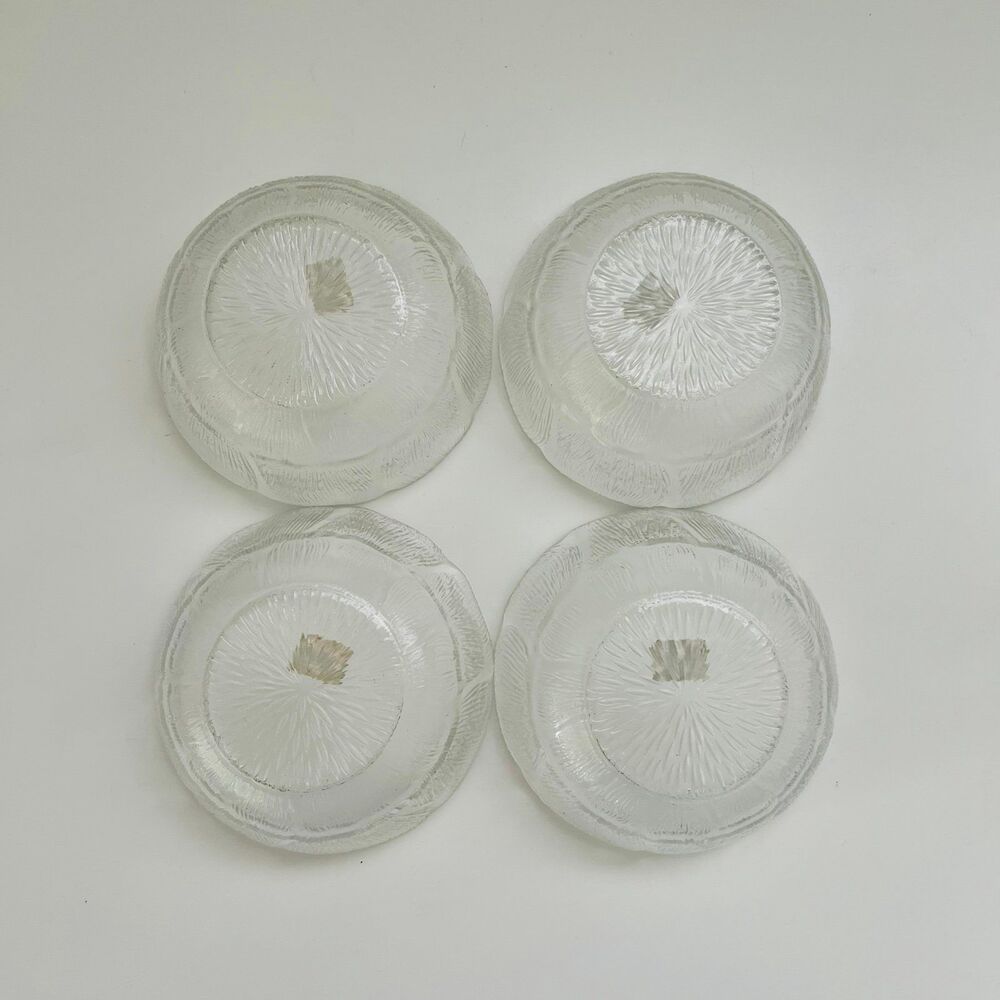 ARCOROC Fleur Clear Pressed Glass Raised Floral Petal Small Fruit Bowl, Set of 4 - Picture 2 of 7